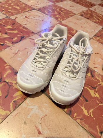 Basket Nike TN blanche