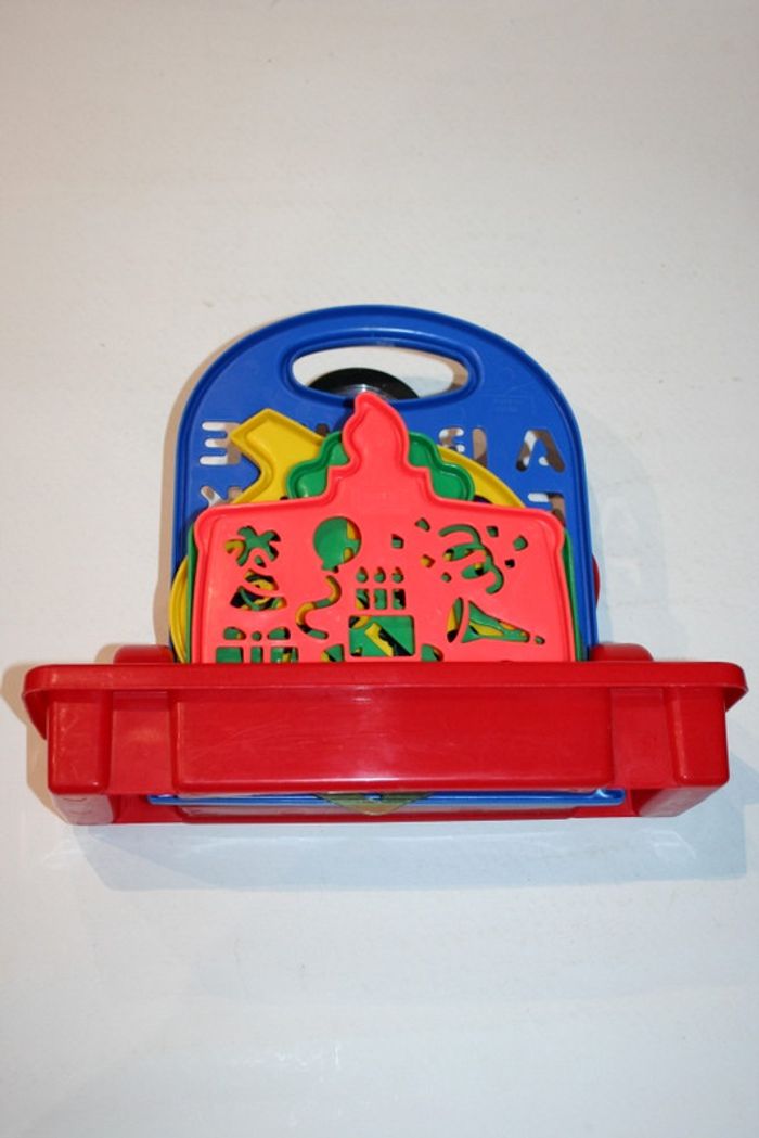 Malette jeu de 9 pochoirs - photo numéro 2