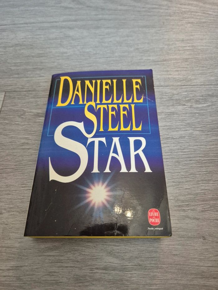 Star Danielle Steel