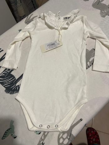 Body de la marque bonton neuf