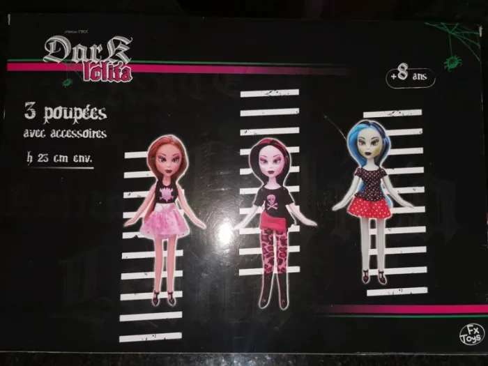 3 poupées Dark Lolita. - photo numéro 4