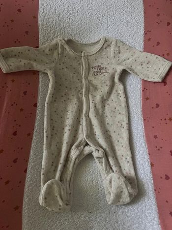 Pyjama bébé petite étoiles dans la lune Gémo