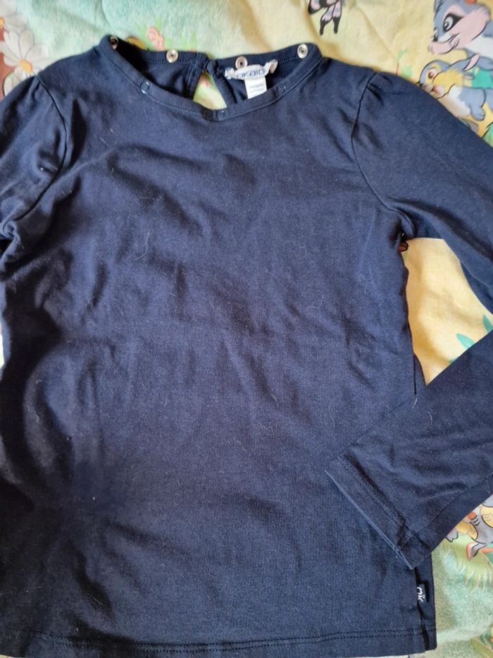 Tee shirt manche longue okaidi 6 ans - photo numéro 3