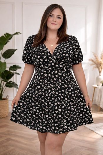 Robe champs de marguerites Femme taille 54 marque Asos 💍 