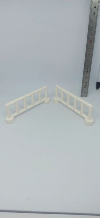 Barrières blanches lego duplo