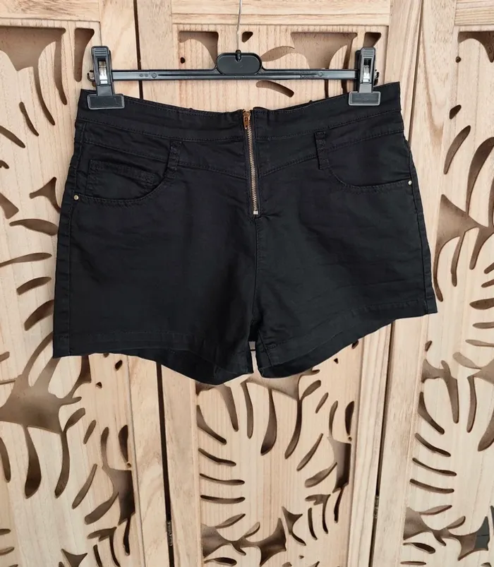 Short noir T 42 Ann Christine - photo numéro 3
