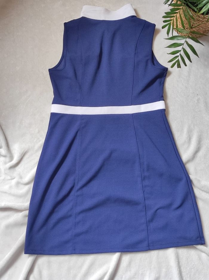 Robe sixtine cache cache taille L - photo numéro 3
