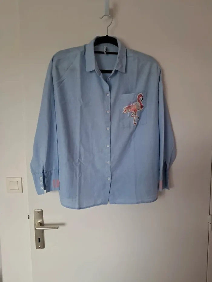 Chemise bleu ciel super tendance