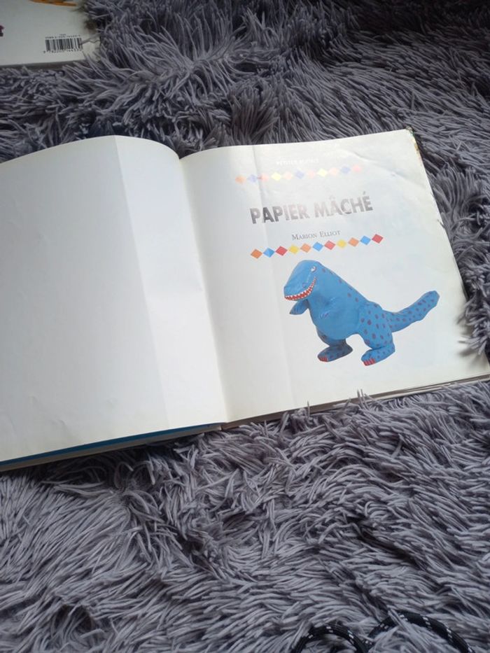 🎁 A donner ! Lot de 2 livres créations "petites mains" - photo numéro 6