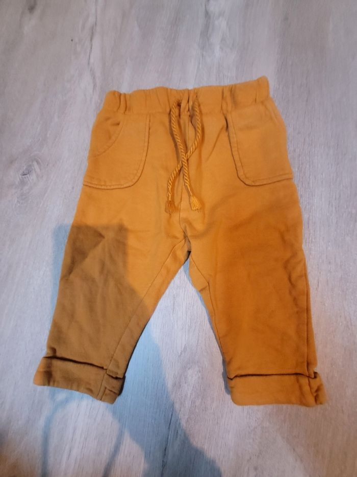 Lot Pantalons hiver bébé 9 moiS - photo numéro 4