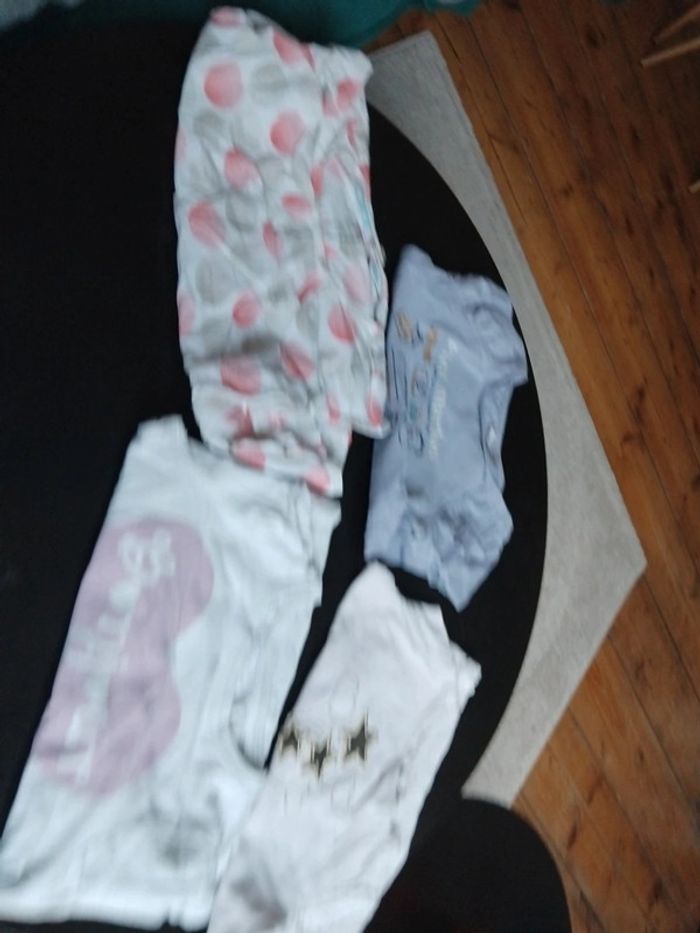 Lots de t-shirts - photo numéro 3