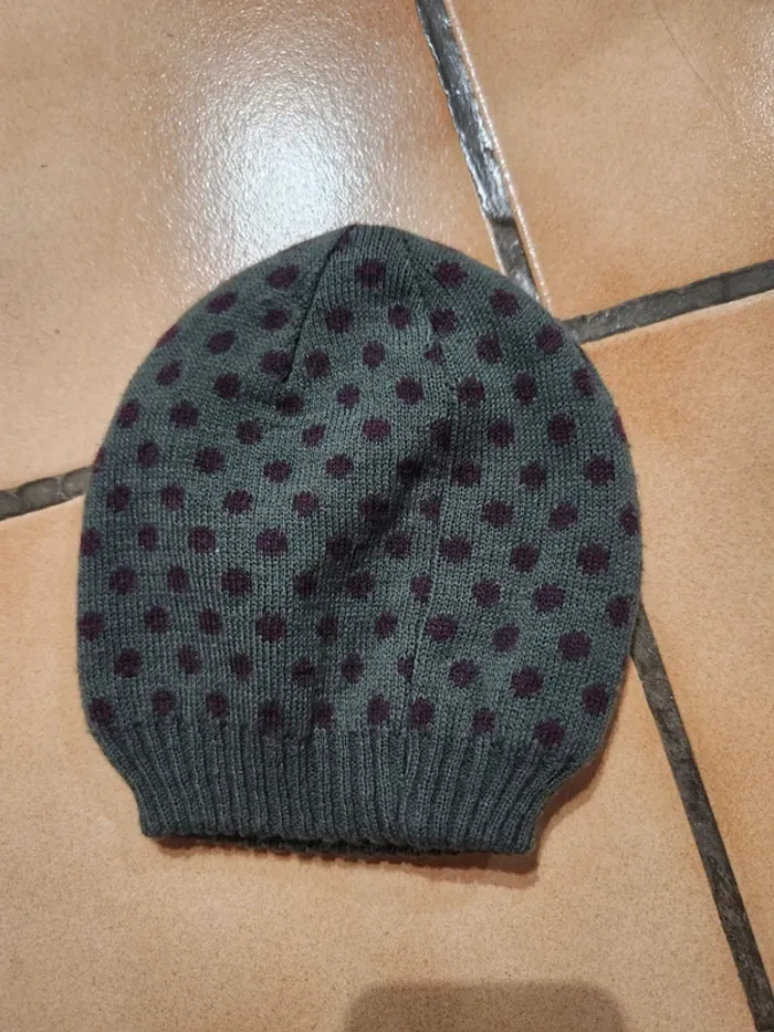 Bonnet - photo numéro 2