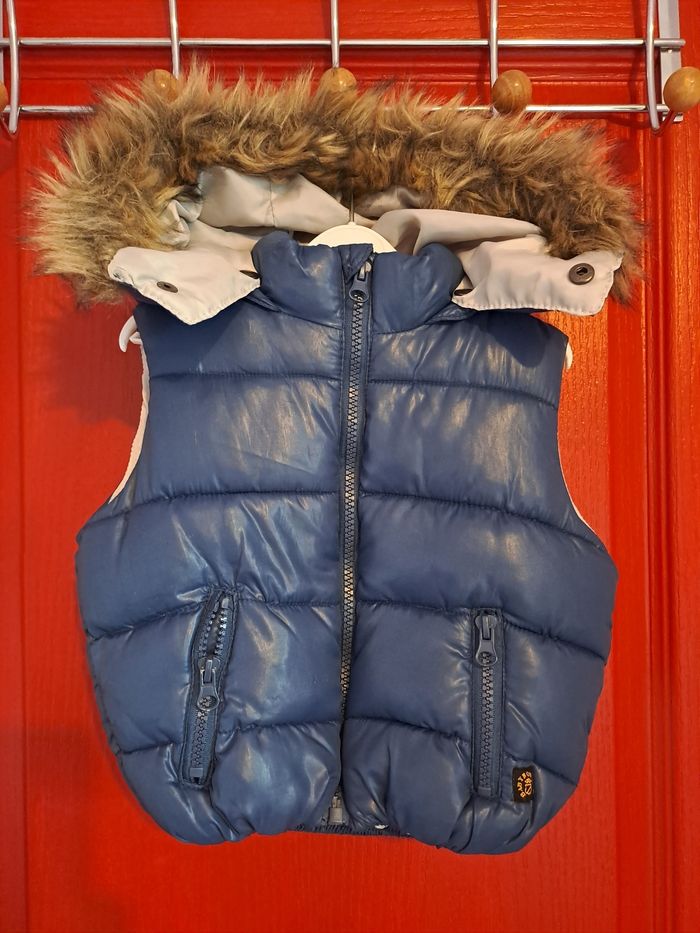 Doudoune sans manches 12-18 mois