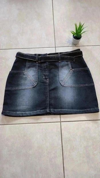 👖 Jupe en jean Etam T38 | Ceinture incluse | Très bon état | Réductions pour lots 💖