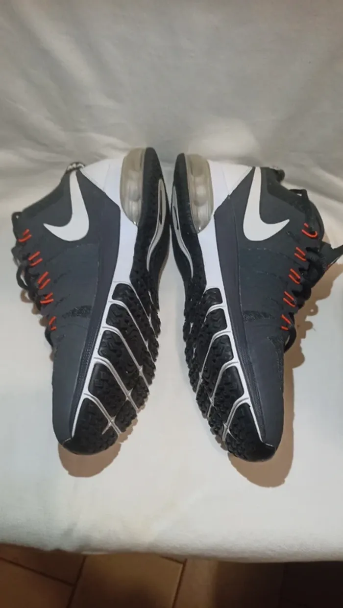 Baskets Nike air Flywire homme T 43 - photo numéro 2