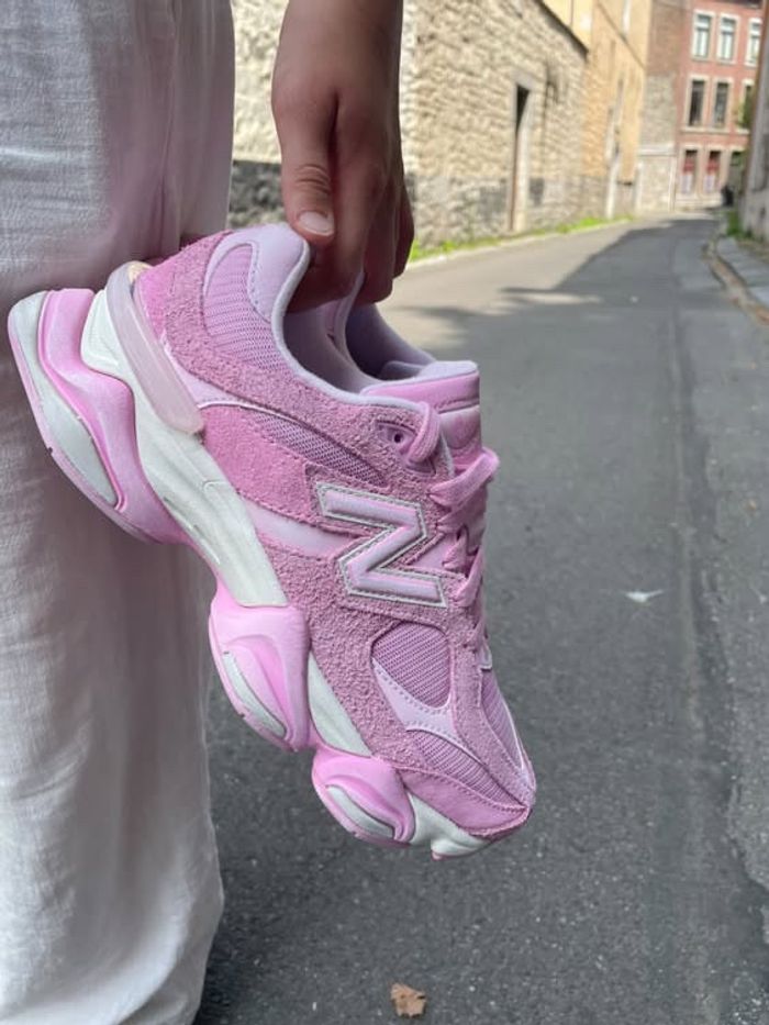 New Balance 9060 Pink Overdye ASOS Exclusive - photo numéro 7