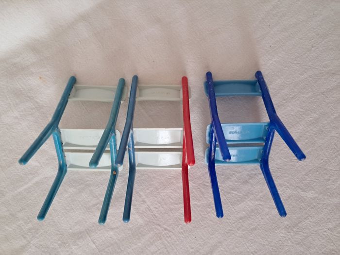 Mobilier miniature Bongrain 3 chaises et 4 tables ancien - photo numéro 6