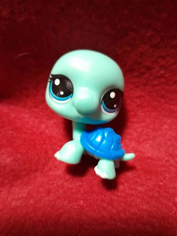 Figurine Petshop A13. A