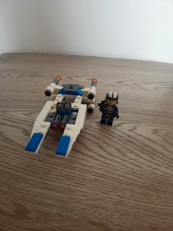 Lego Star Wars 75160 - photo numéro 2
