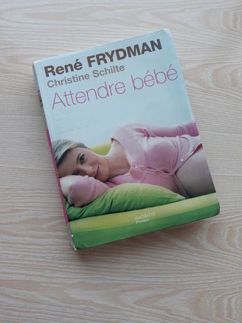 Livre "Attendre bébé"