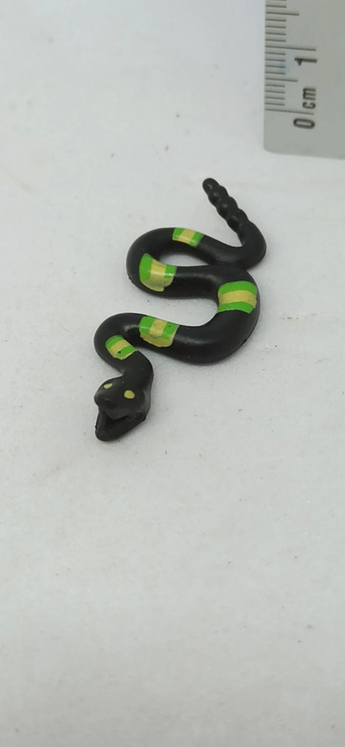 Serpent noir vert jaune playmobil