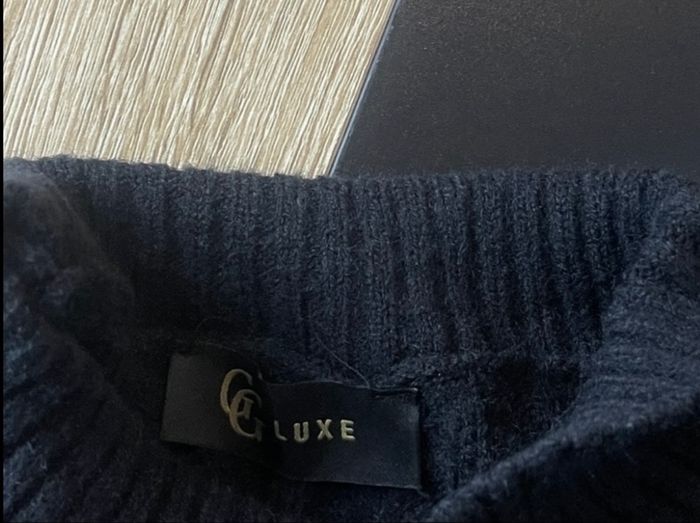 Pull noire gg luxe - photo numéro 3