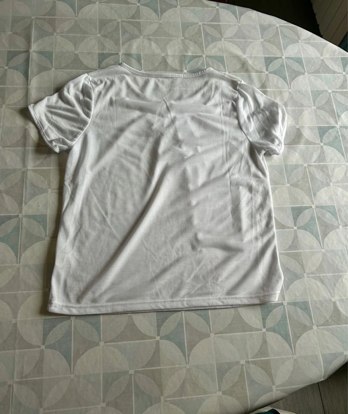 T shirt femme - L / 40 - en très bon état - photo numéro 3