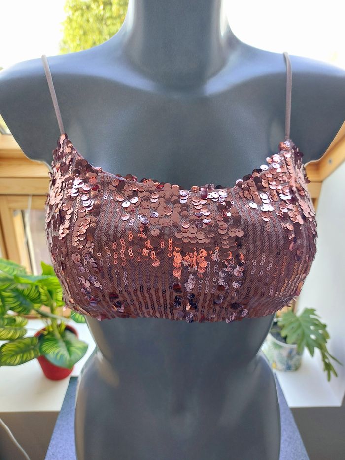 Top court à sequins coloris vieux rose / taille S Zuiki - photo numéro 2