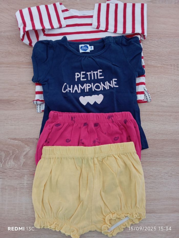 Lot de vêtements bébé fille - photo numéro 2