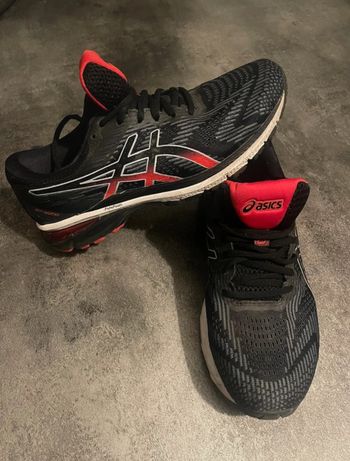 Bakset asics