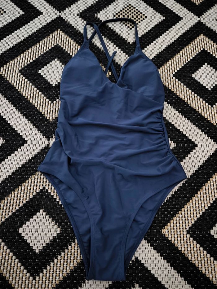 Maillot de bain cupshe taille xs (34) neuf