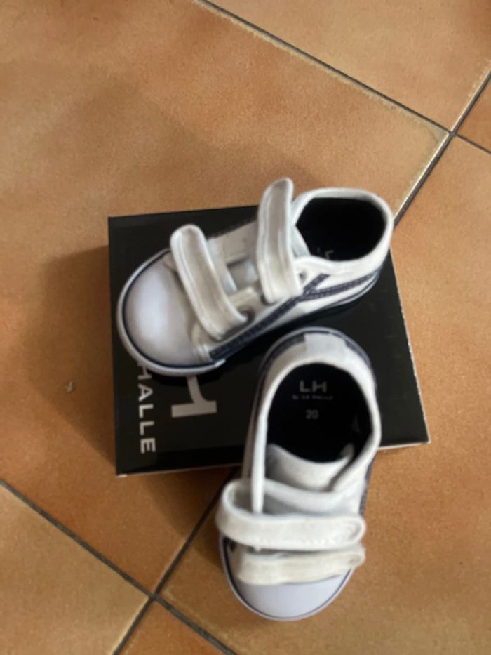 Tennis 20 neuves - photo numéro 2