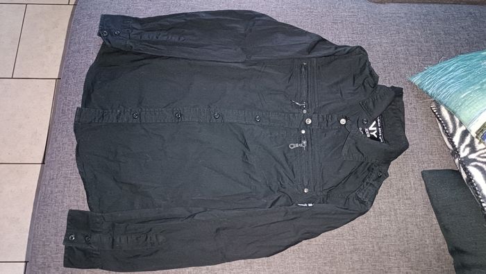 Chemise manches longues taille 14 ans garçon