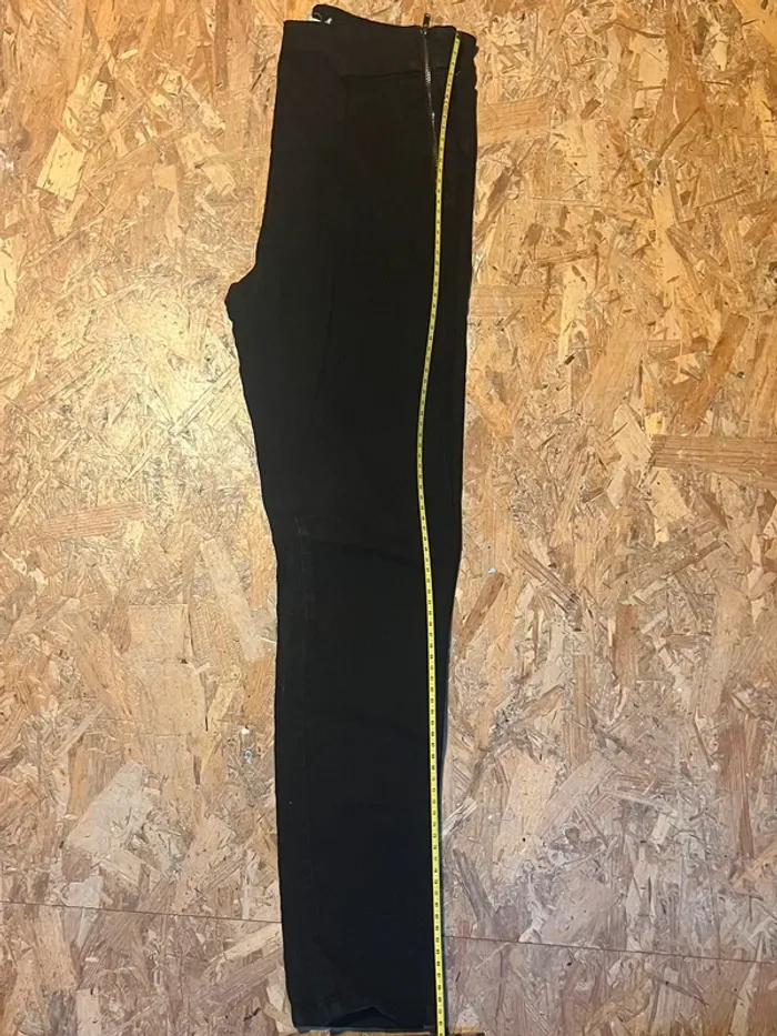 Pantalon noir avec fermeture éclaire - photo numéro 2