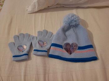 Bonnet et gants frozen