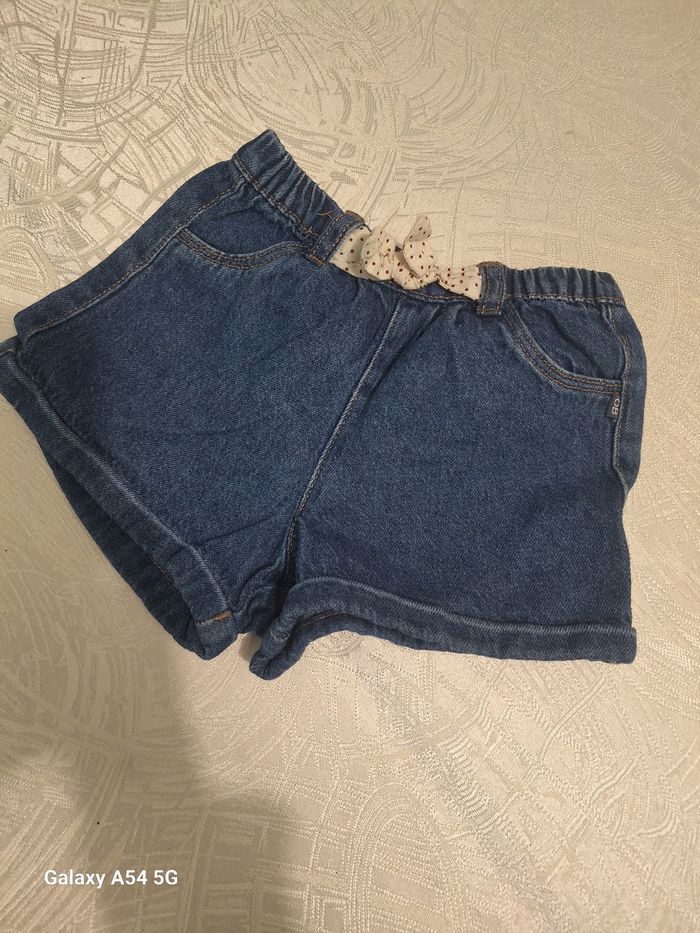 Short jean