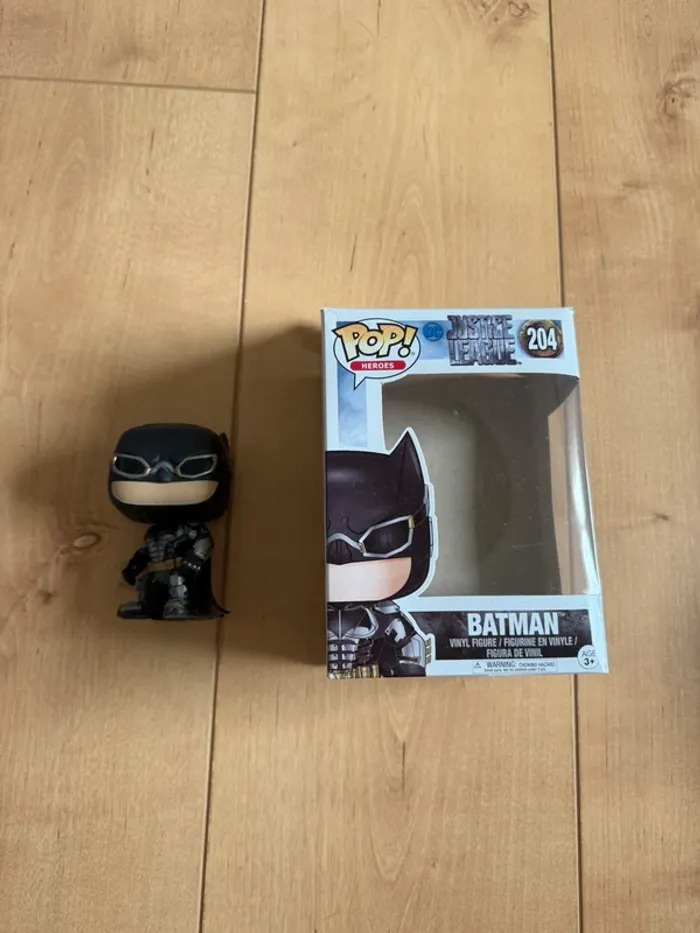 Pop Batman avec boîte sans protection plastique dans la boîte