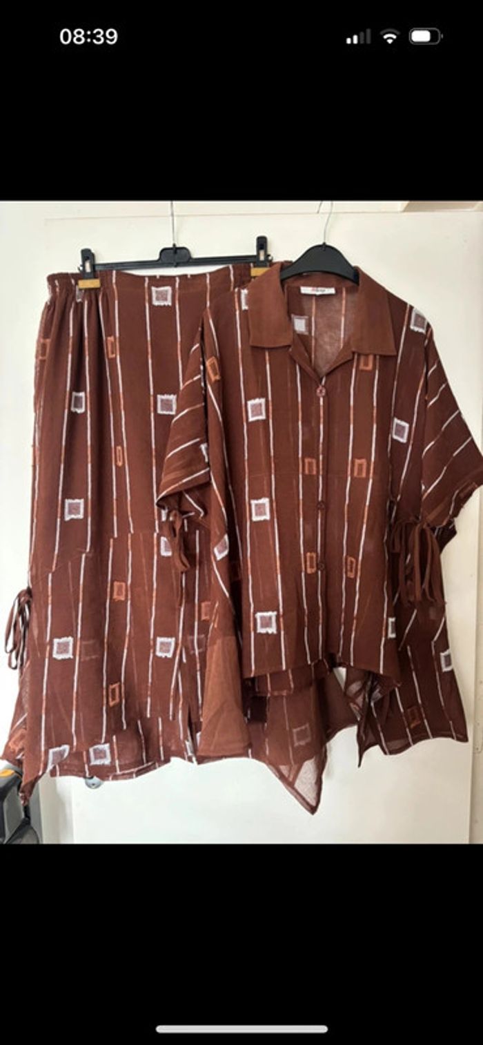 Superbe ensemble marron original neuf Alexo taille 46/48