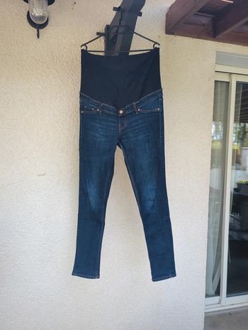 Jean skinny taille haute maternité