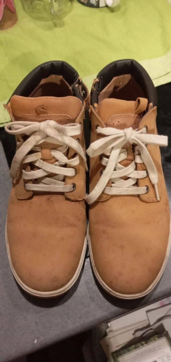 Bottine Timberland pointure 39 - photo numéro 2