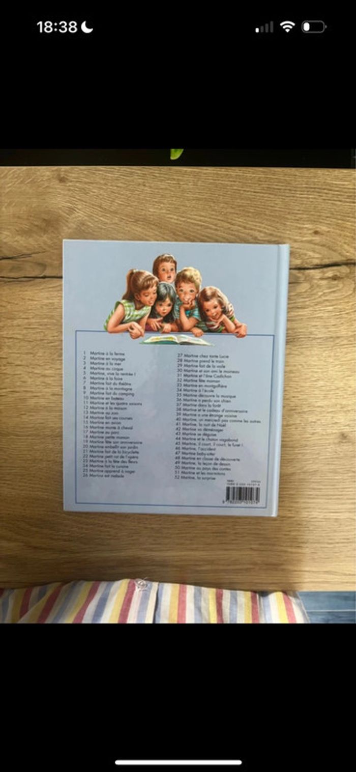 Livre Vintage Martine fait du théâtre pour Enfants - photo numéro 2