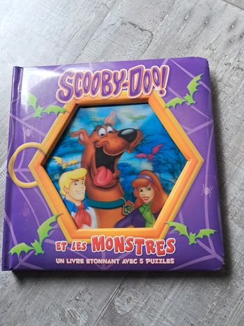 Livre puzzle Scooby-doo