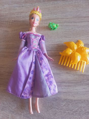 Poupée Raiponce et Pascal 