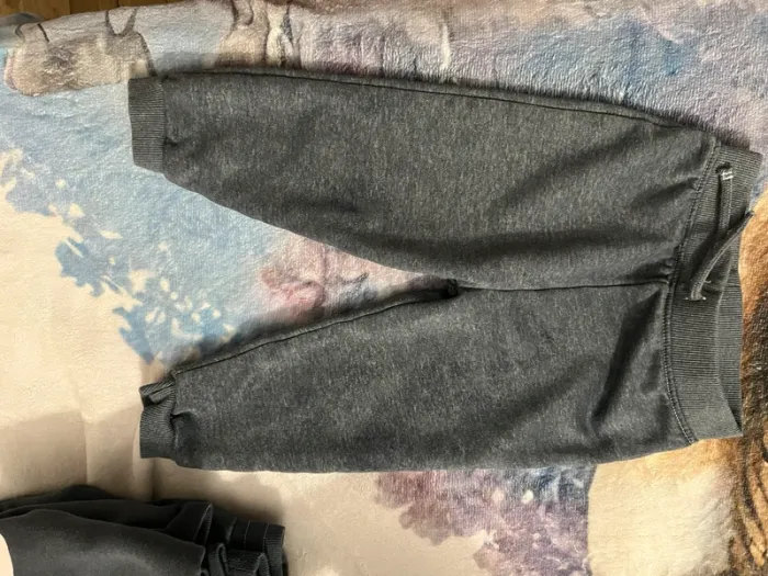 Ensemble jogging taille 24-36 mois - photo numéro 5