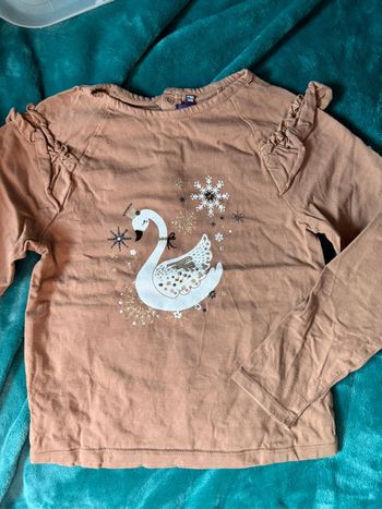 T-shirt cygne 8 ans