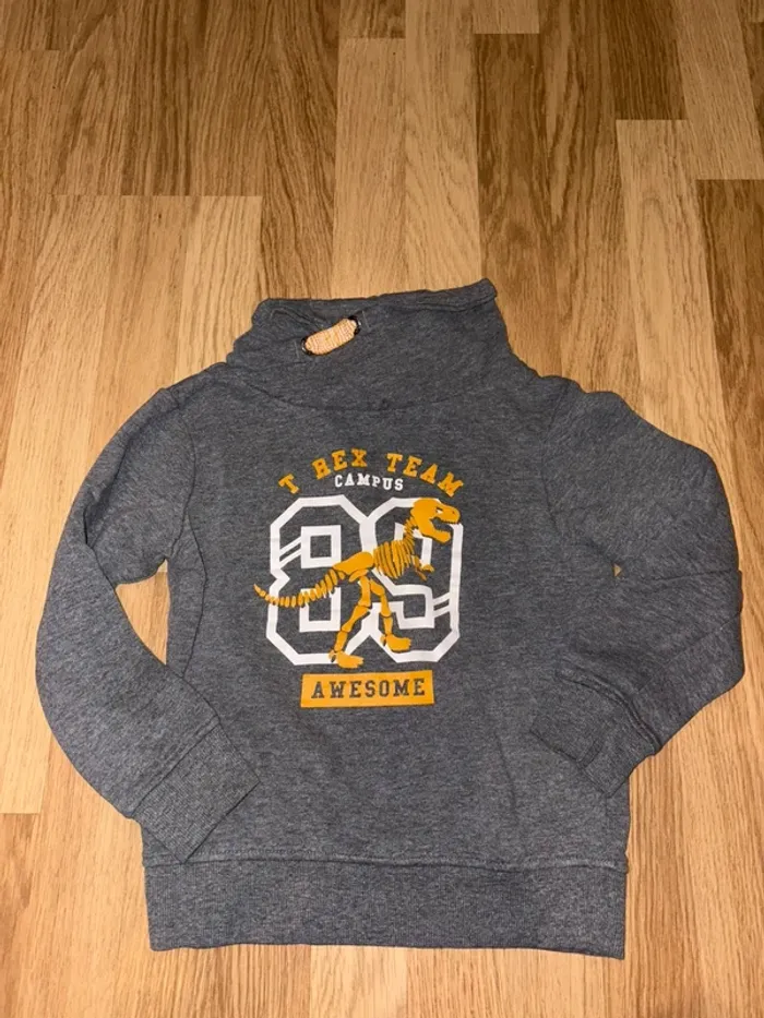 Pull garçon