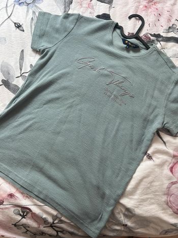 T shirt taille M vert