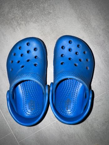 Crocs taille 23-24