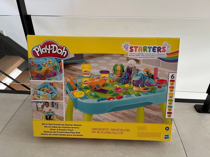 Table de création play doh pâte a modeler