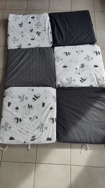 Tapis d’éveil Orchestra – 6 carrés – Très bon état